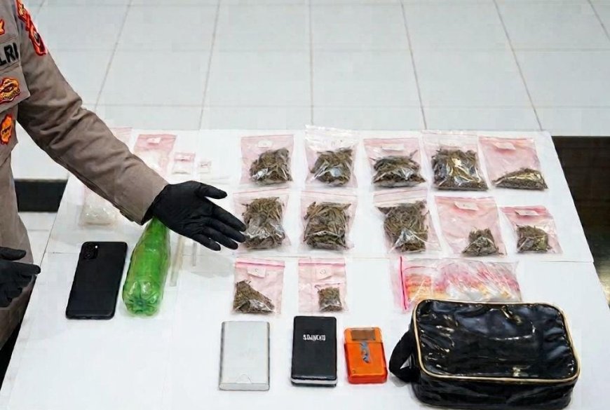 Polisi Amankan Pengedar Narkoba di Kepanjen, Barang Bukti Ratusan Gram Disita